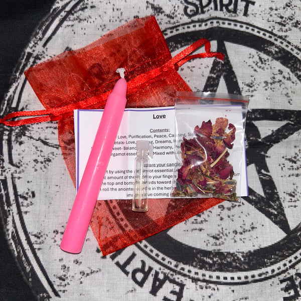 To Attract Love Spell Kit