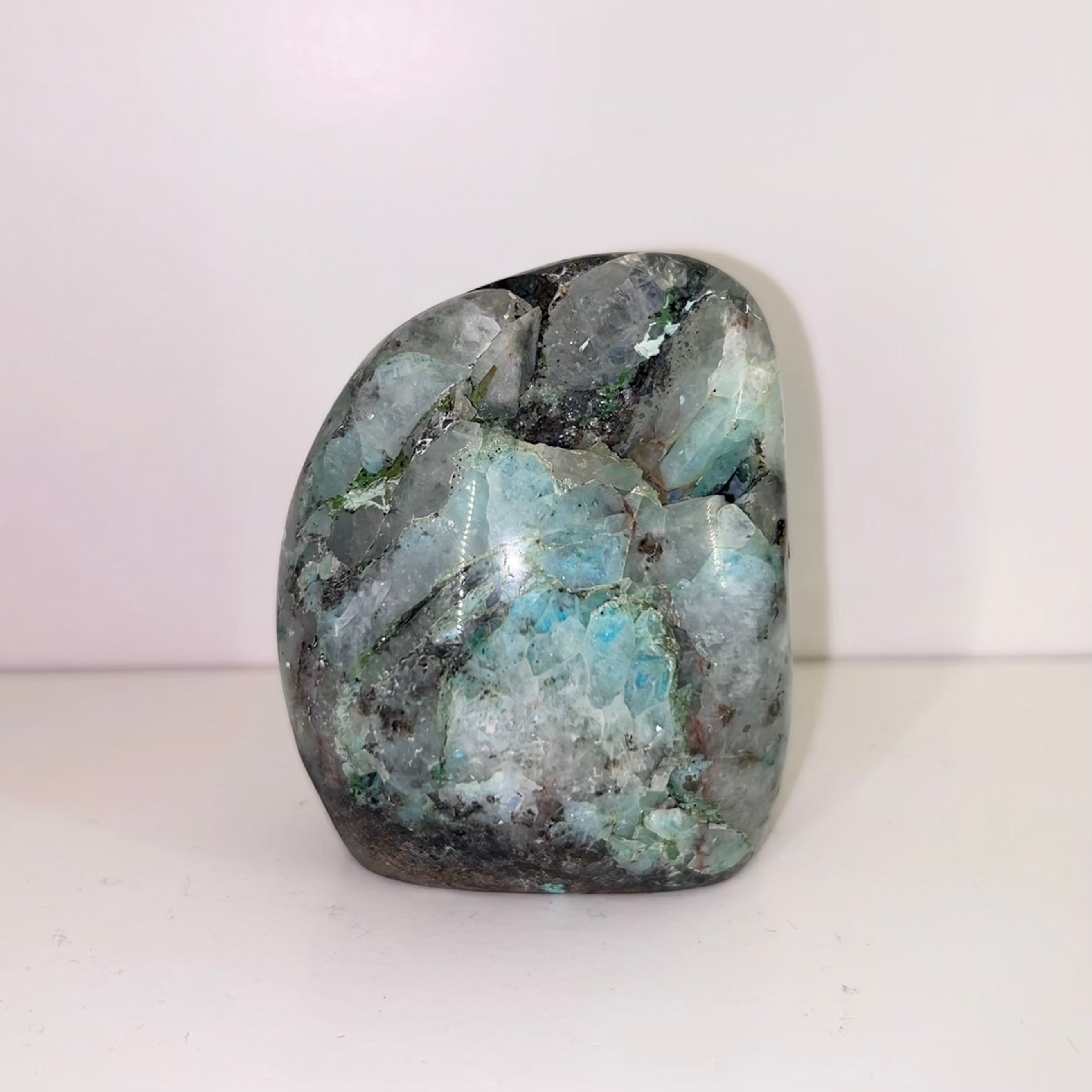 Quantum Quattro Quartz Freeform