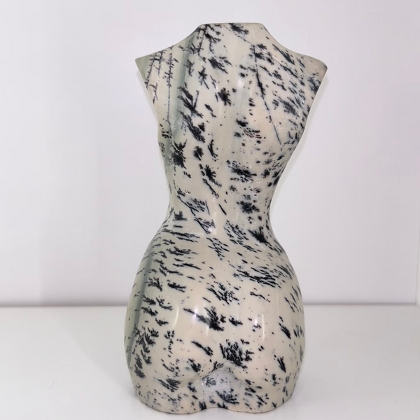 Dendritic Agate Female Bodyform