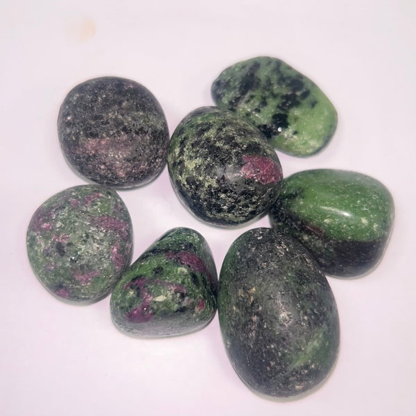 Ruby in Zoisite Ts Lg