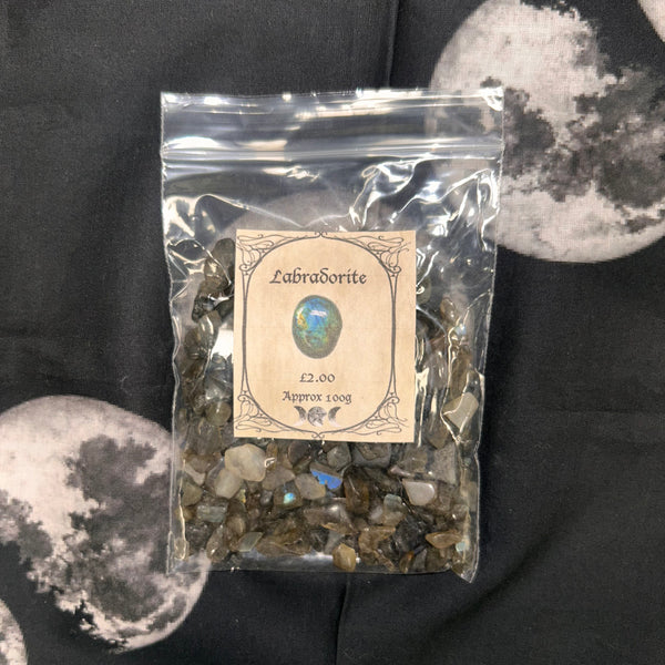 Labradorite Chips (approx 100g)