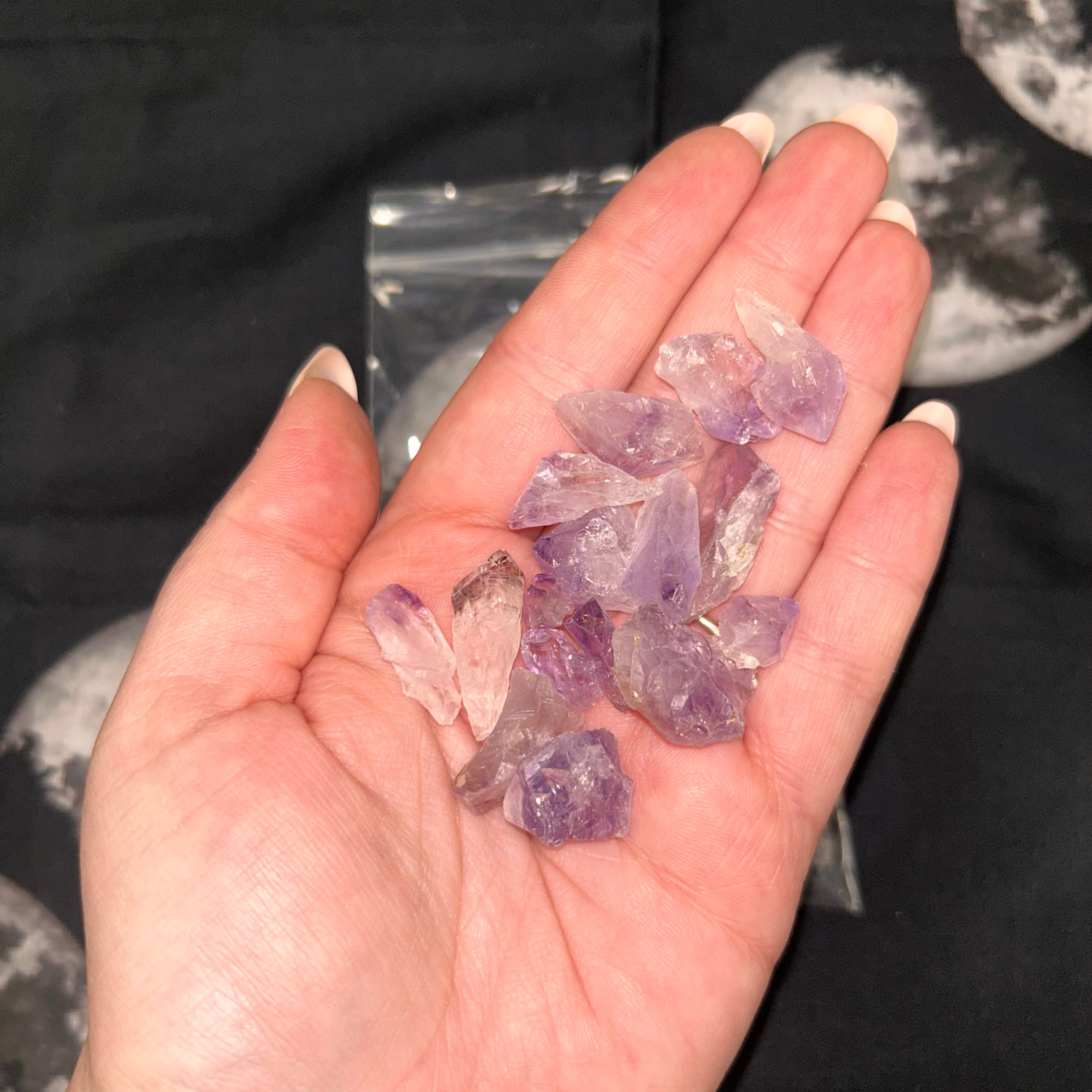 Rough Amethyst Chips