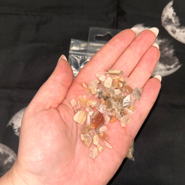 Moonstone Chips (approx 100g)