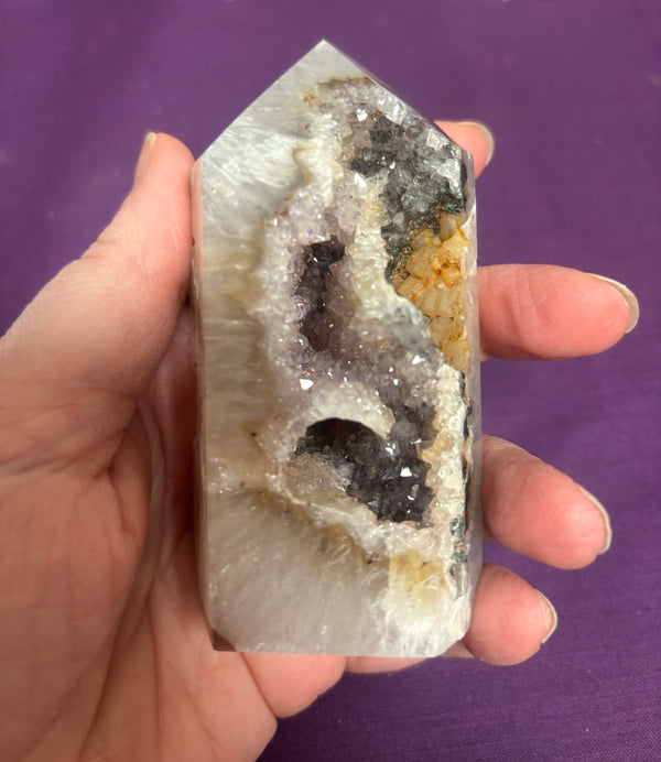 Agate Druze Point