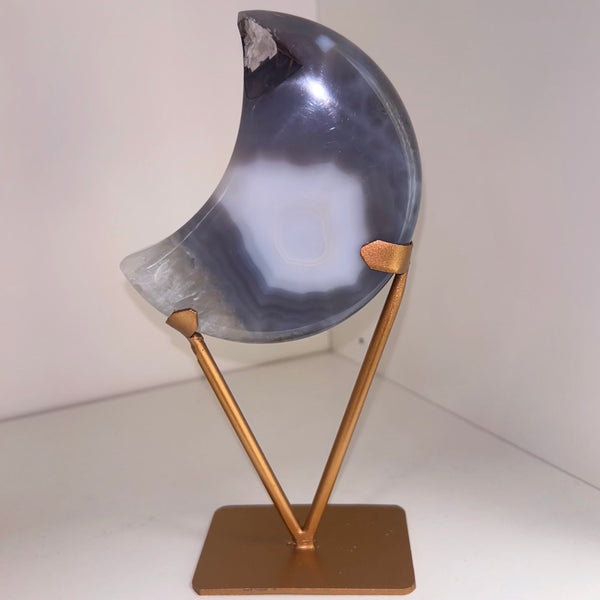 Agate Moon on Stand