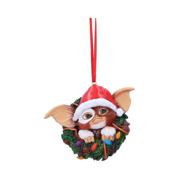 Gizmo in a Wreath