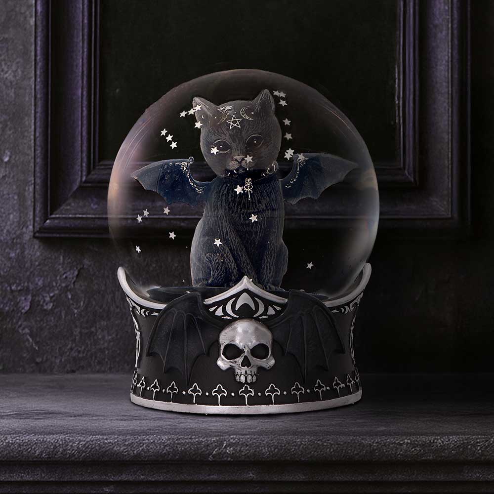 Malpuss Snowglobe