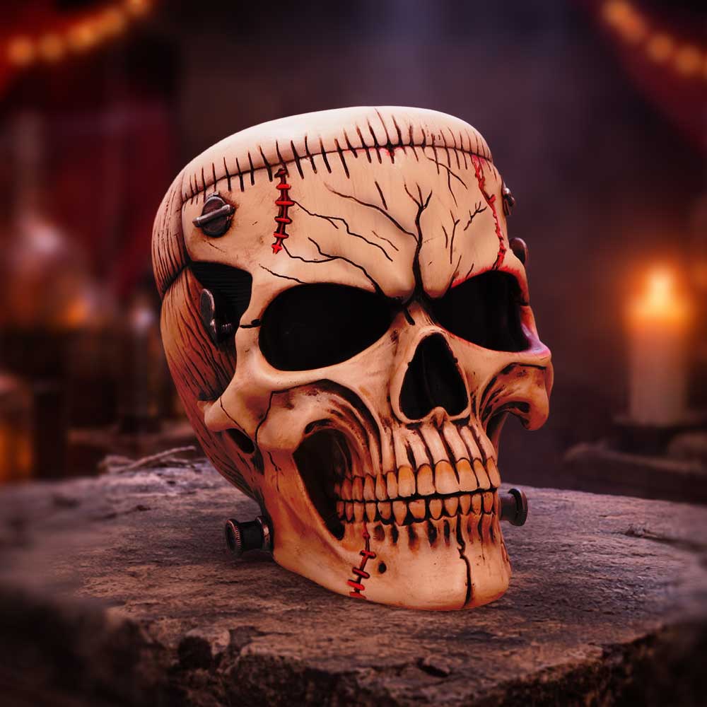 Hall of Horrors - The Monster of Madness