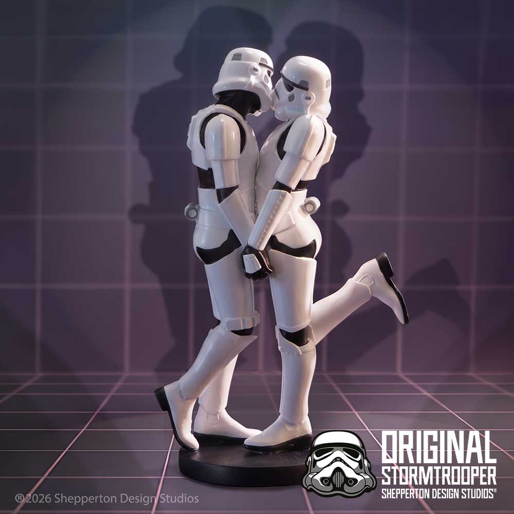 Stormtrooper First Kiss