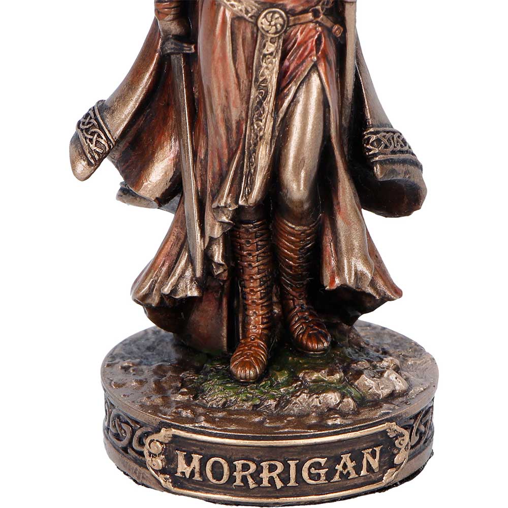 Morrigan and Crow Mini
