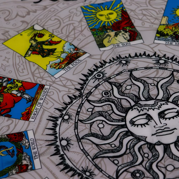 Tarot Cloth - Tarot Cards & Sun