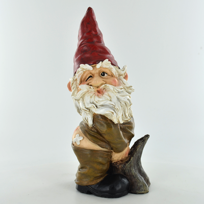 Gnome Having A Piddle