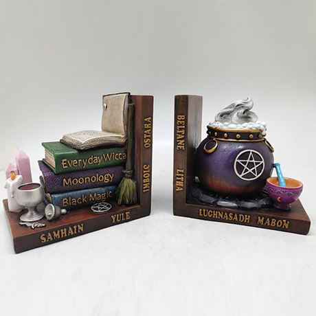 Witches Cauldron Shelf Tidies